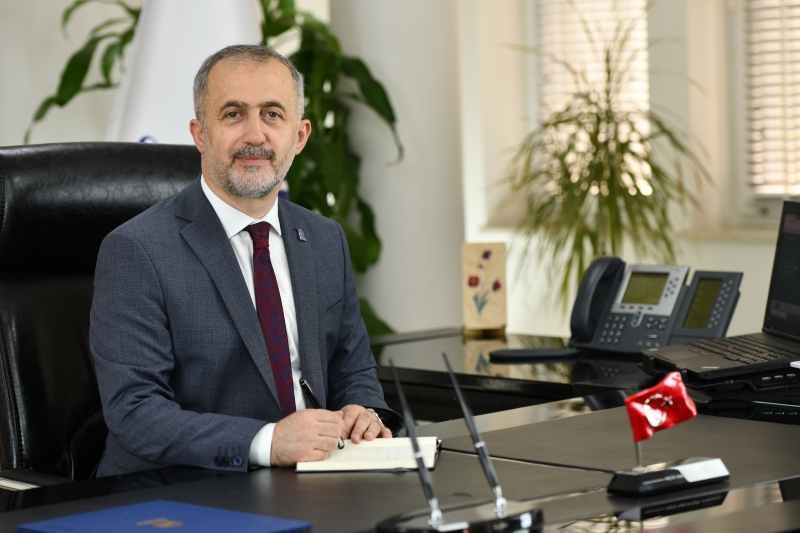 rektor sakarya universitesi sau